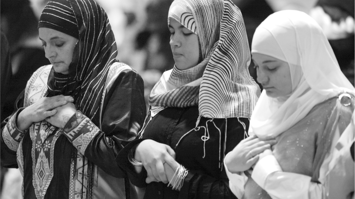 Muslim Jewish Girls Porn - Islam's Liberation of Women - IslamiCity