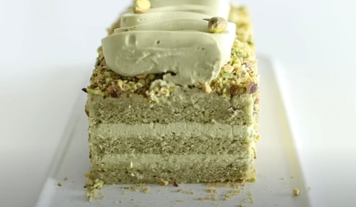 The Ultimate Pistachio Perfection: A Cake to Savor